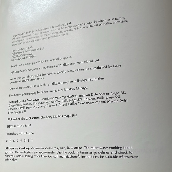 All Time Family Favorites Country Baking Breads, Muffins & More - Picture 3 of 4